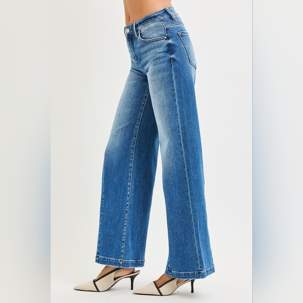 Risen Mid Rise Medium Wash Wide Leg Flared Denim Jeans Hybrid Various NEW - Picture 9 of 14